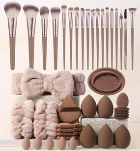 18pcs  Makeup Brush Sets Premium Synthetic Hair Eyeshadow Blending Brush Sets Cosmetics Tools 24PCS Makeup Tools Set.