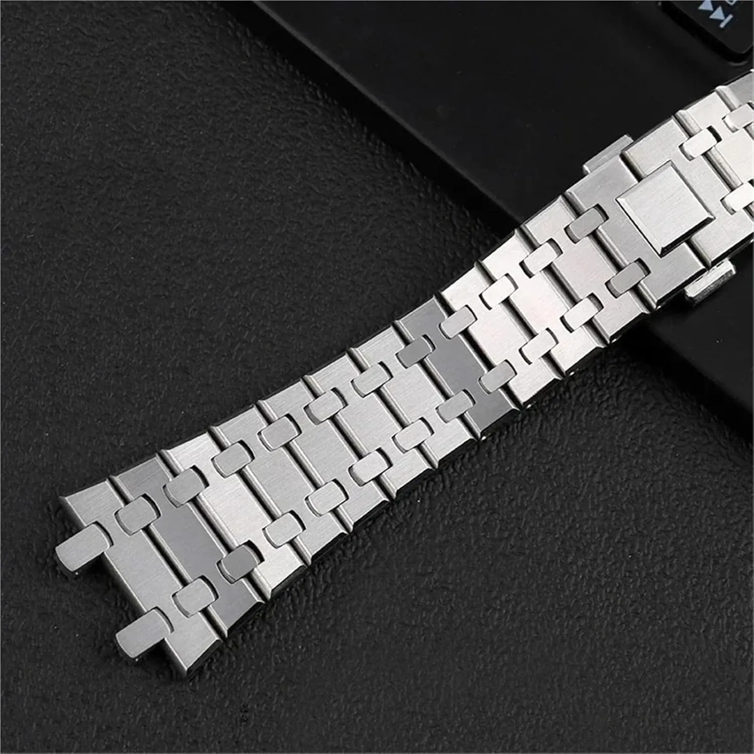 28mm 26mm Silver Stainless Steel Bracelet Strap Men Women Watch Band Quick Release Adjustable