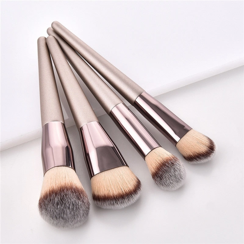 4/10pcs Champagne makeup brushes set for cosmetic foundation powder blush eyeshadow kabuki blending make up brush beauty tool
