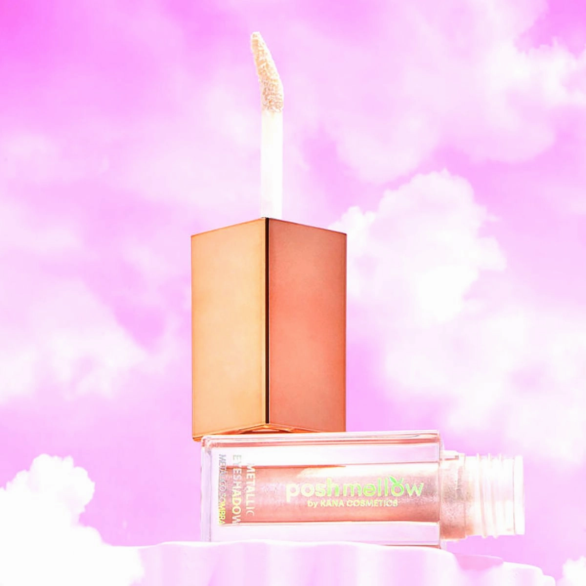 62071 Metallic Eyeshadow: Crystal Snow