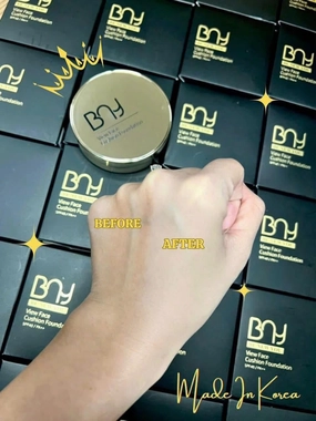 BNY- PHAN NUOC CUSHION POWDER BNY Face Cushion Foundation with SPF 40 PA  , Oil Control, Natural Coverage, Black and Gold- Made in Korea (FREE 1 extra core inside)