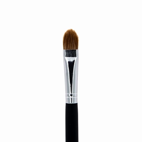 C203 Red Sable Oval Brush