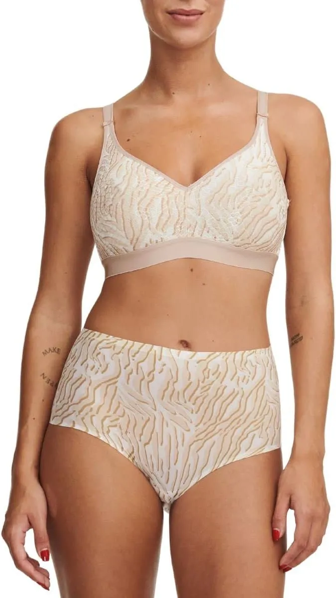 Chantelle Women's C Magnifique Full Bust Wireless Bra