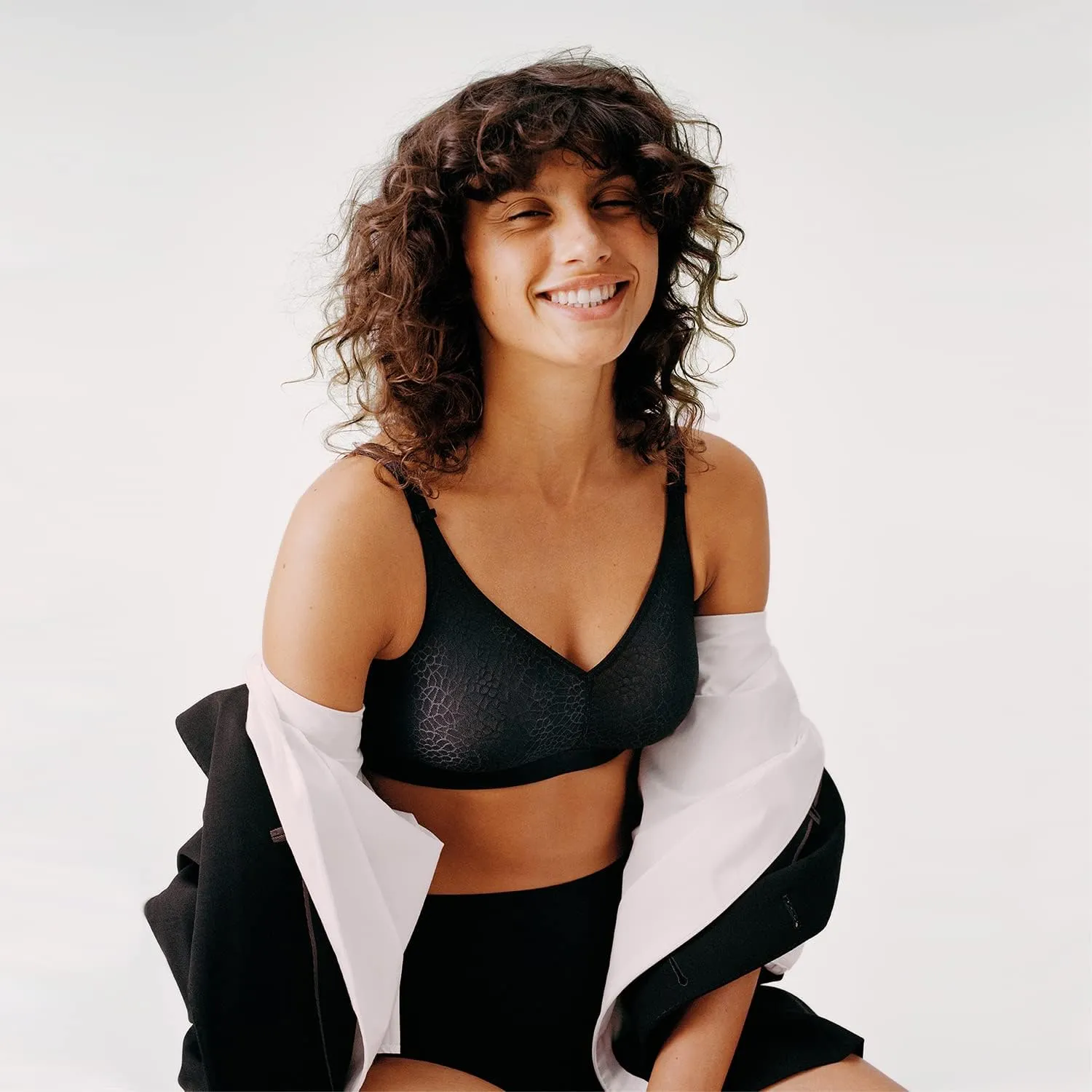 Chantelle Women's C Magnifique Full Bust Wireless Bra