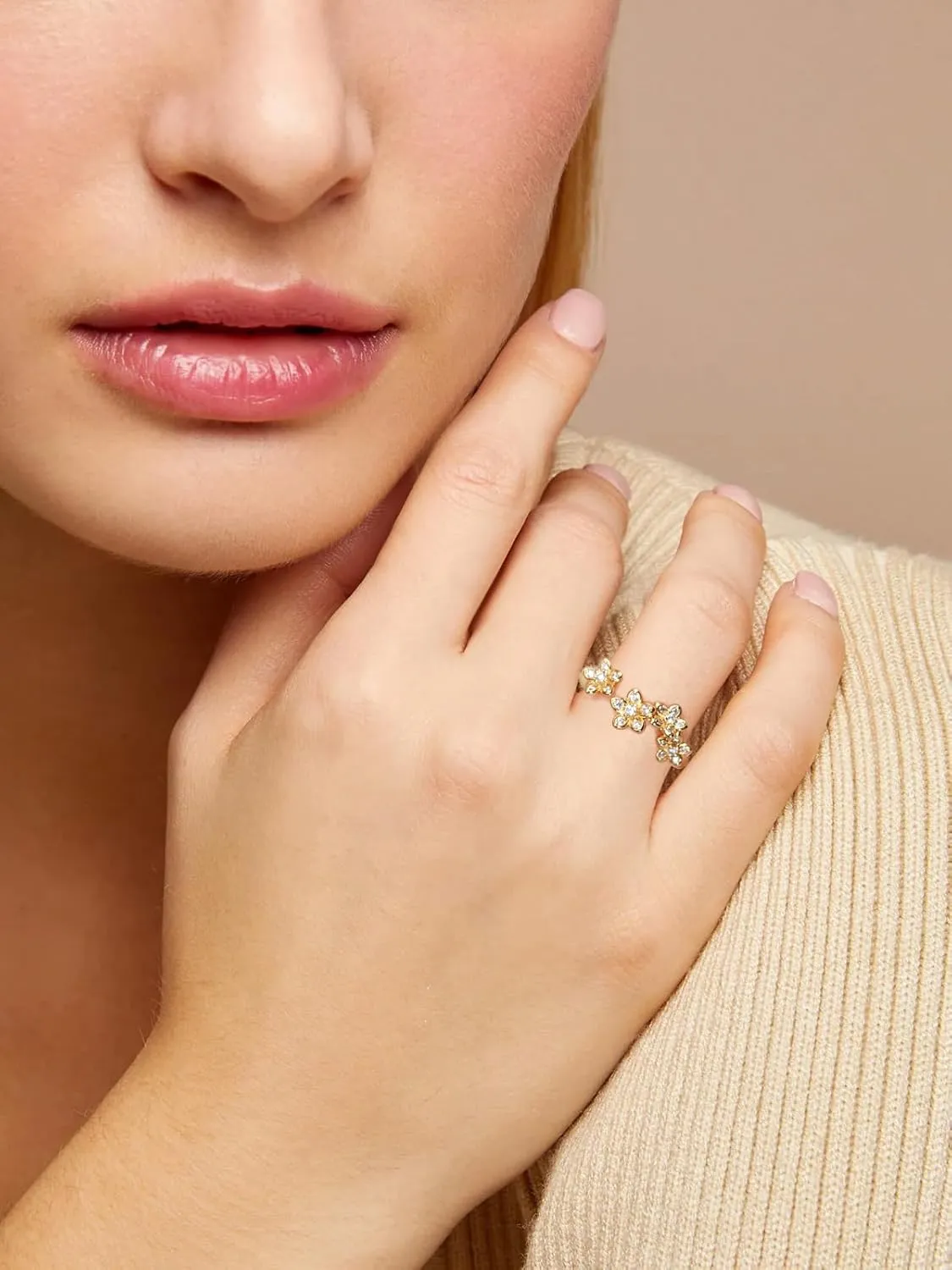 CYW Moissanite Flowers/Stars Pretty Open Rings for Women, Adjustable Ring, Solid 925 Sterling Silver with Gold Plated, Stackable Ring, Birthday Valentines Anniversary Mothers Day Ideal Gift for Her