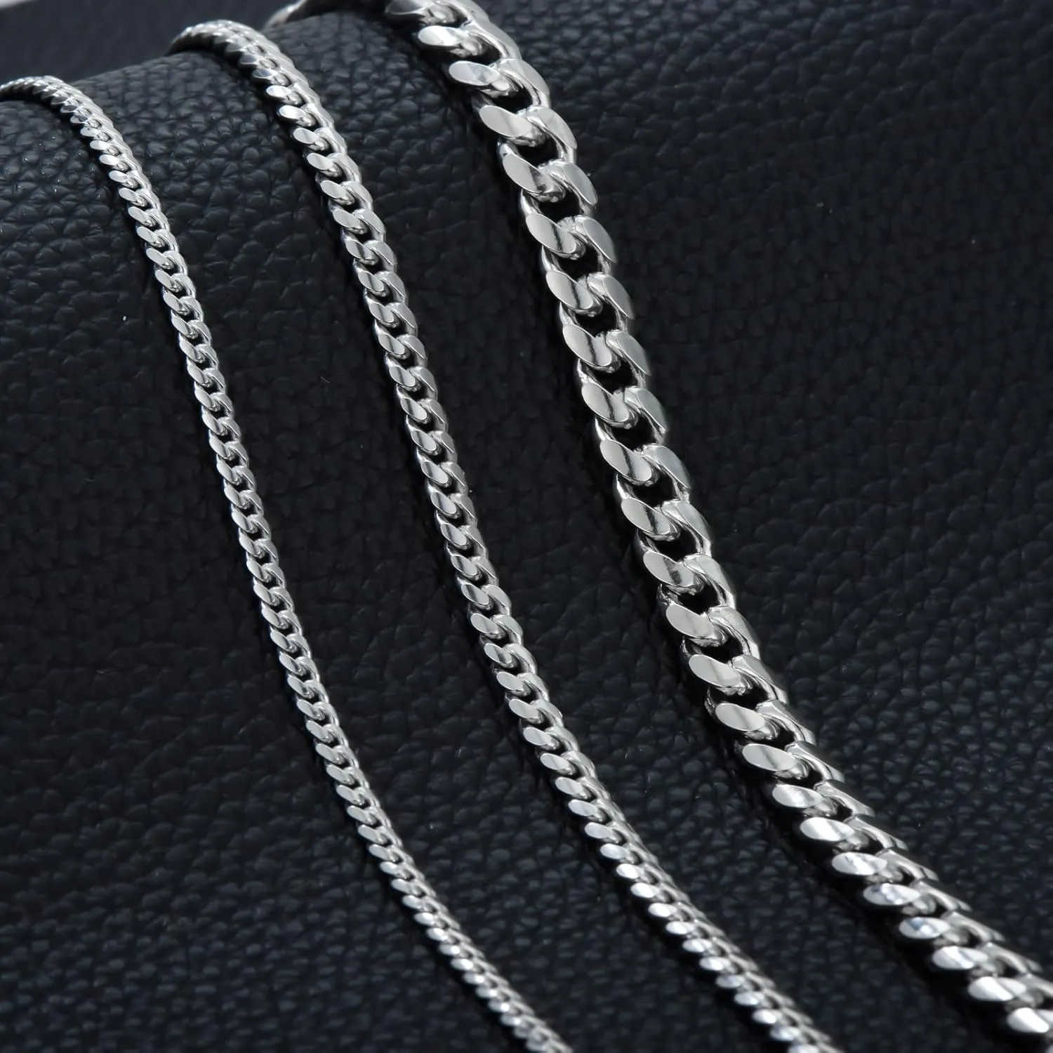 Dacc & Aya Fashion 925 Sterling Silver Flat Curb Cuban Link Chain Bracelet for Men Women, 3MM, 4MM, 7MM, Solid Silver Cuban Thick Big Link Chain Bracelet with Lobster Clasp, 7-9 Inch