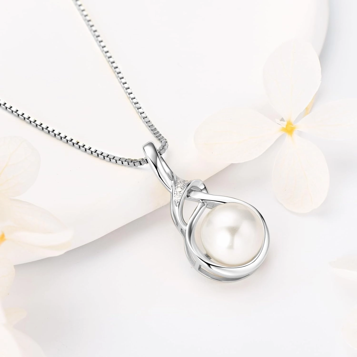 DENGGGUANG Freshwater Pearl Pendant Necklaces for Women, Sterling Silver Infinity Single Pearl Necklace with Shiny Moissanite Wedding Jewelry Gift for Bride Bridesmaid