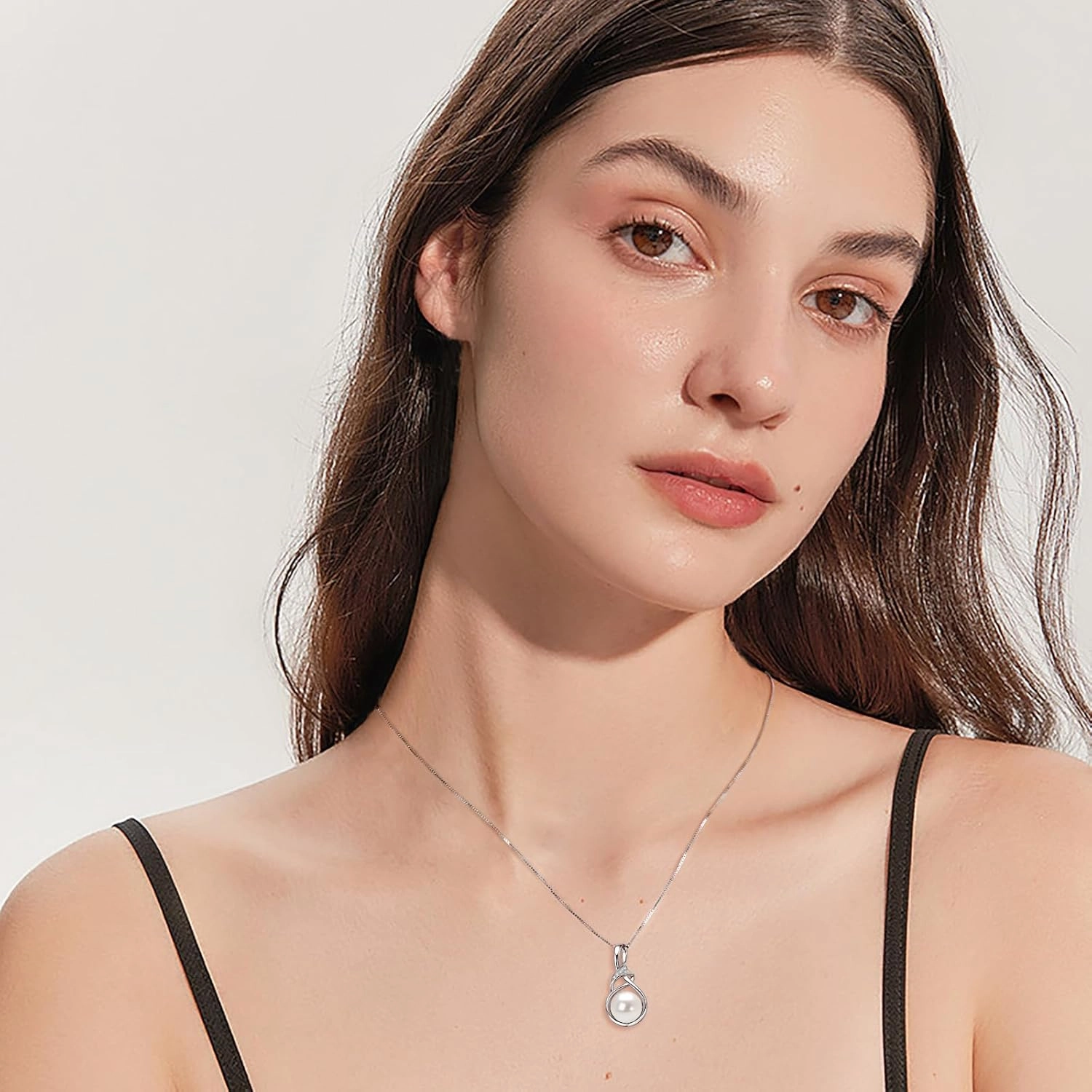 DENGGGUANG Freshwater Pearl Pendant Necklaces for Women, Sterling Silver Infinity Single Pearl Necklace with Shiny Moissanite Wedding Jewelry Gift for Bride Bridesmaid