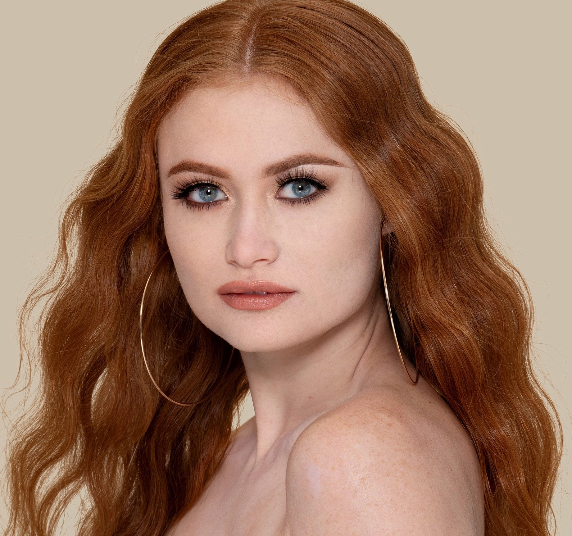 F1.30 FOUNDATION - FLUIDITY FULL-COVERAGE Big-ticket savings Full product range