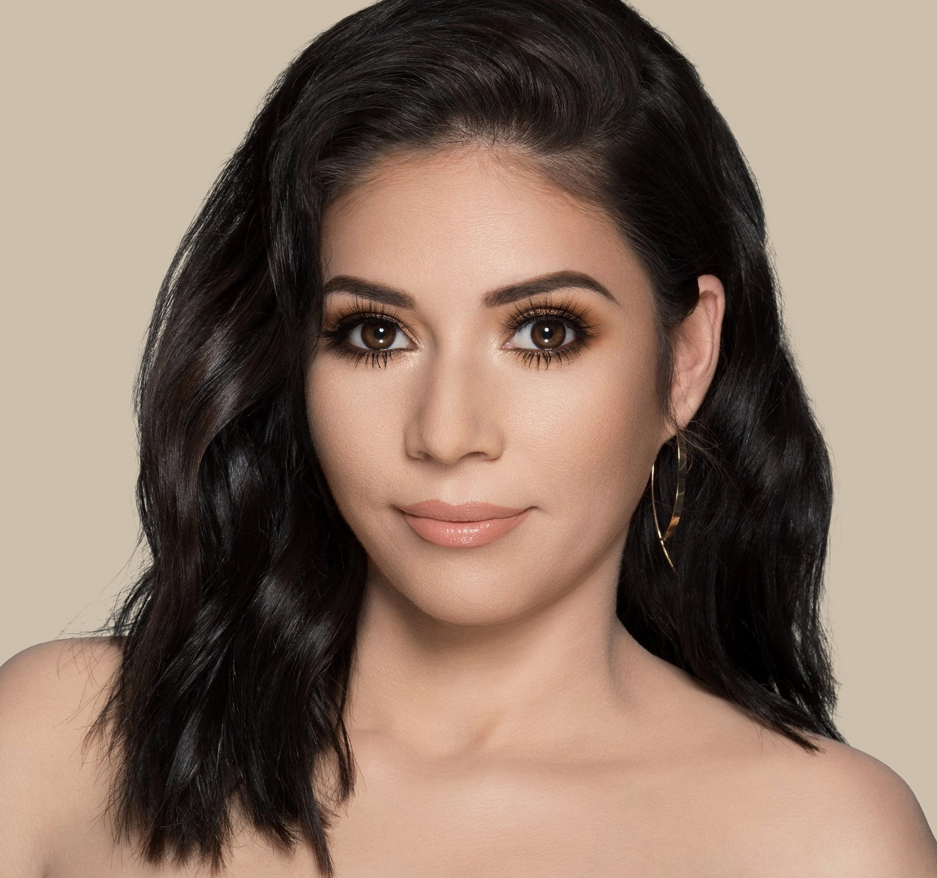 F1.50 Seamless support FOUNDATION - FLUIDITY FULL-COVERAGE Friendly support