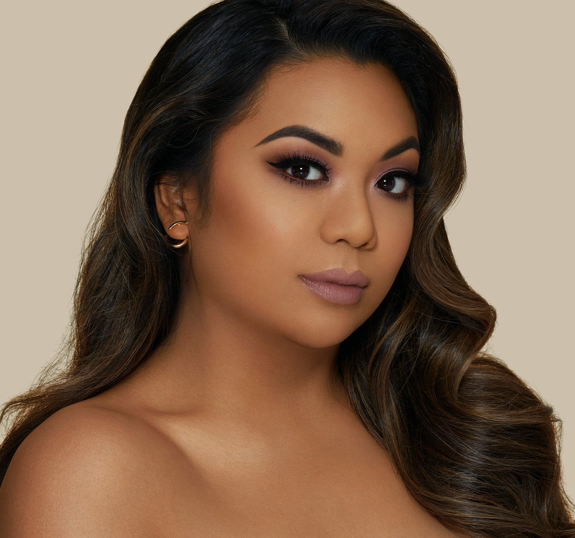 FULL-COVERAGE - FOUNDATION Technologically advanced First-time buyer discount FLUIDITY F3.60