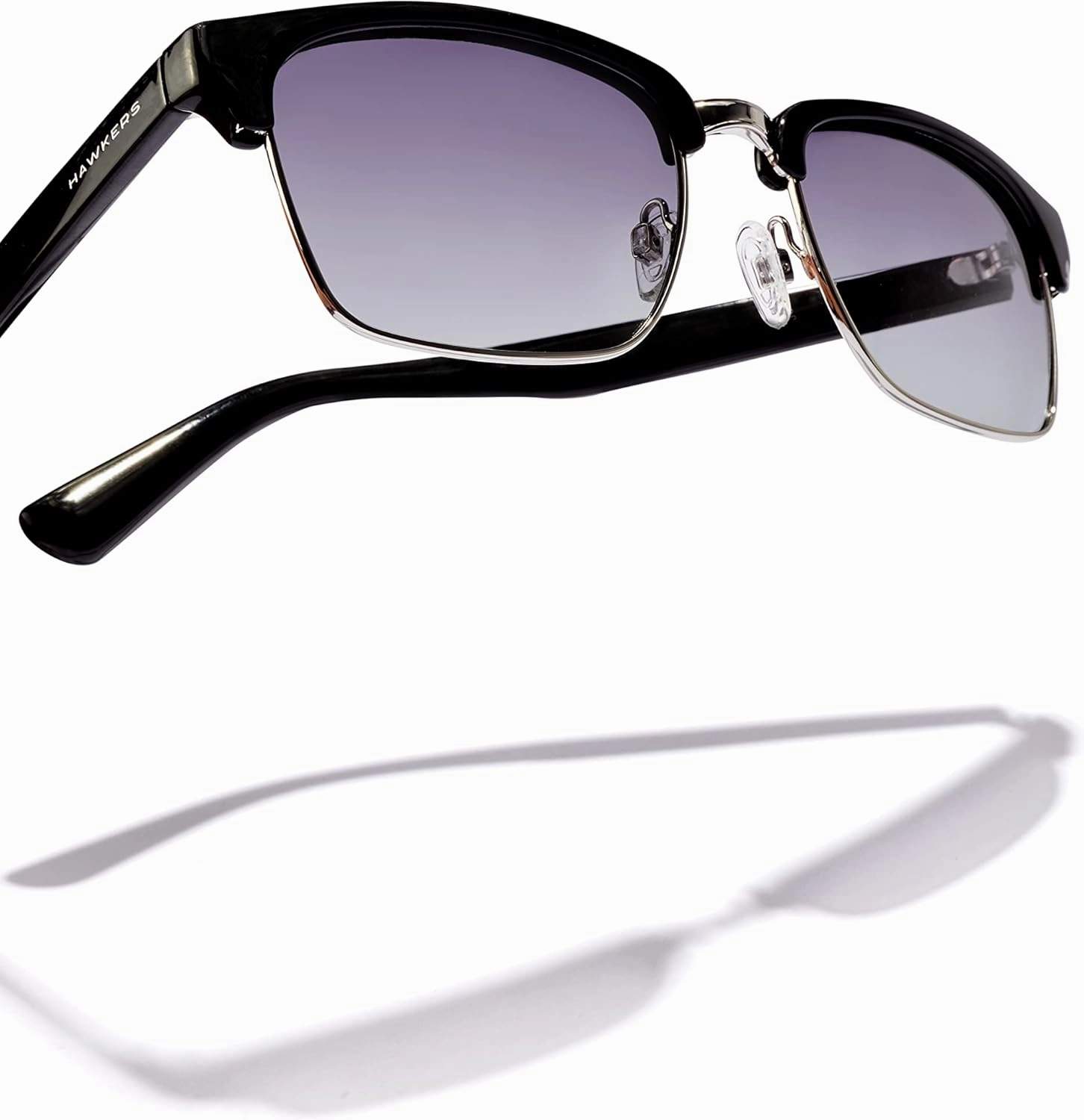 Hawkers Classic Valmont - Polarized Sunglasses Men and Women - Sunglasses Womens and Mens - 100% UV400 Protection