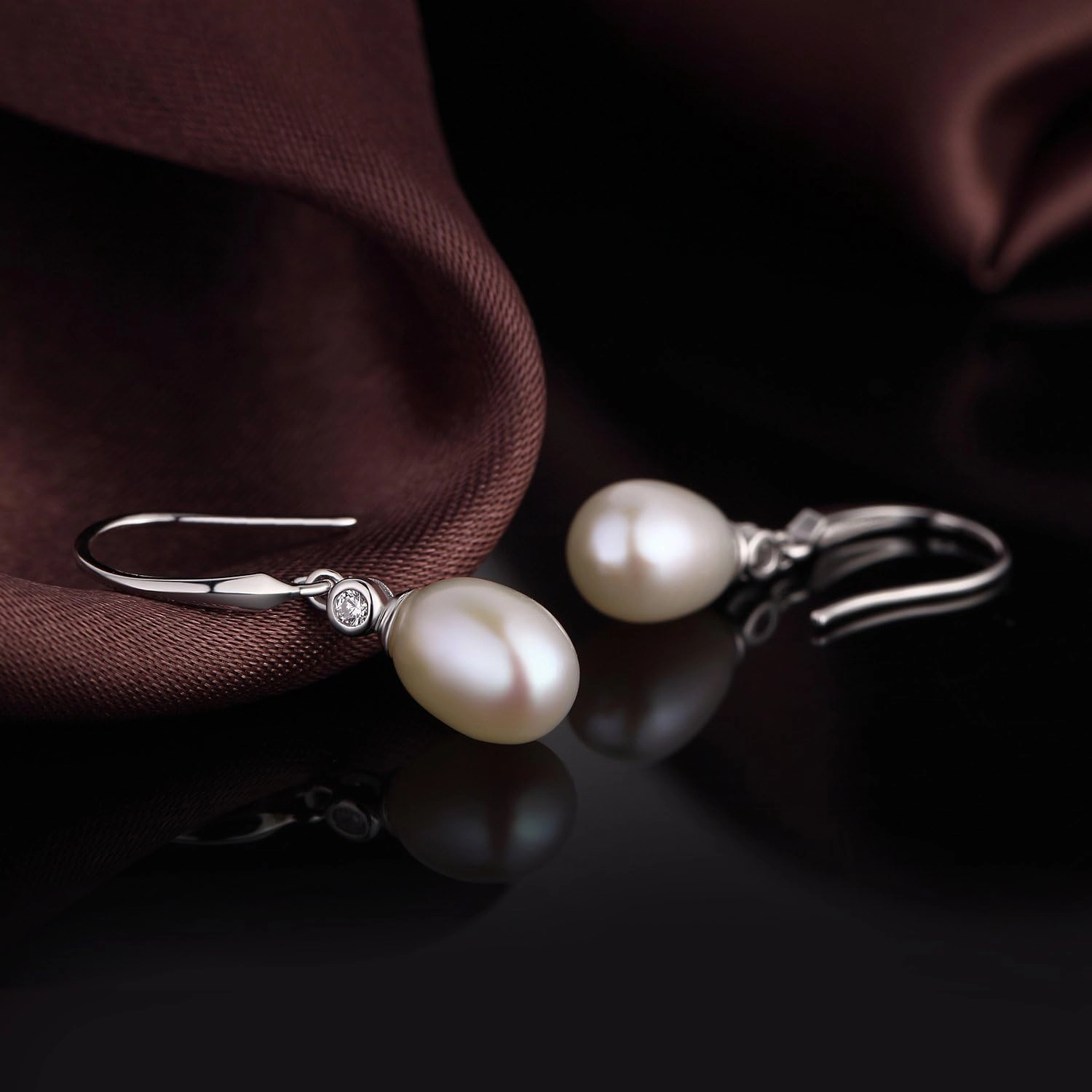 Jiamiaoi Pearl Earrings for Women 925 Sterling Silver Hook Earrings Dangle Drop Pearl Earrings Silver Drop Earrings for Women, Come with Gift Box