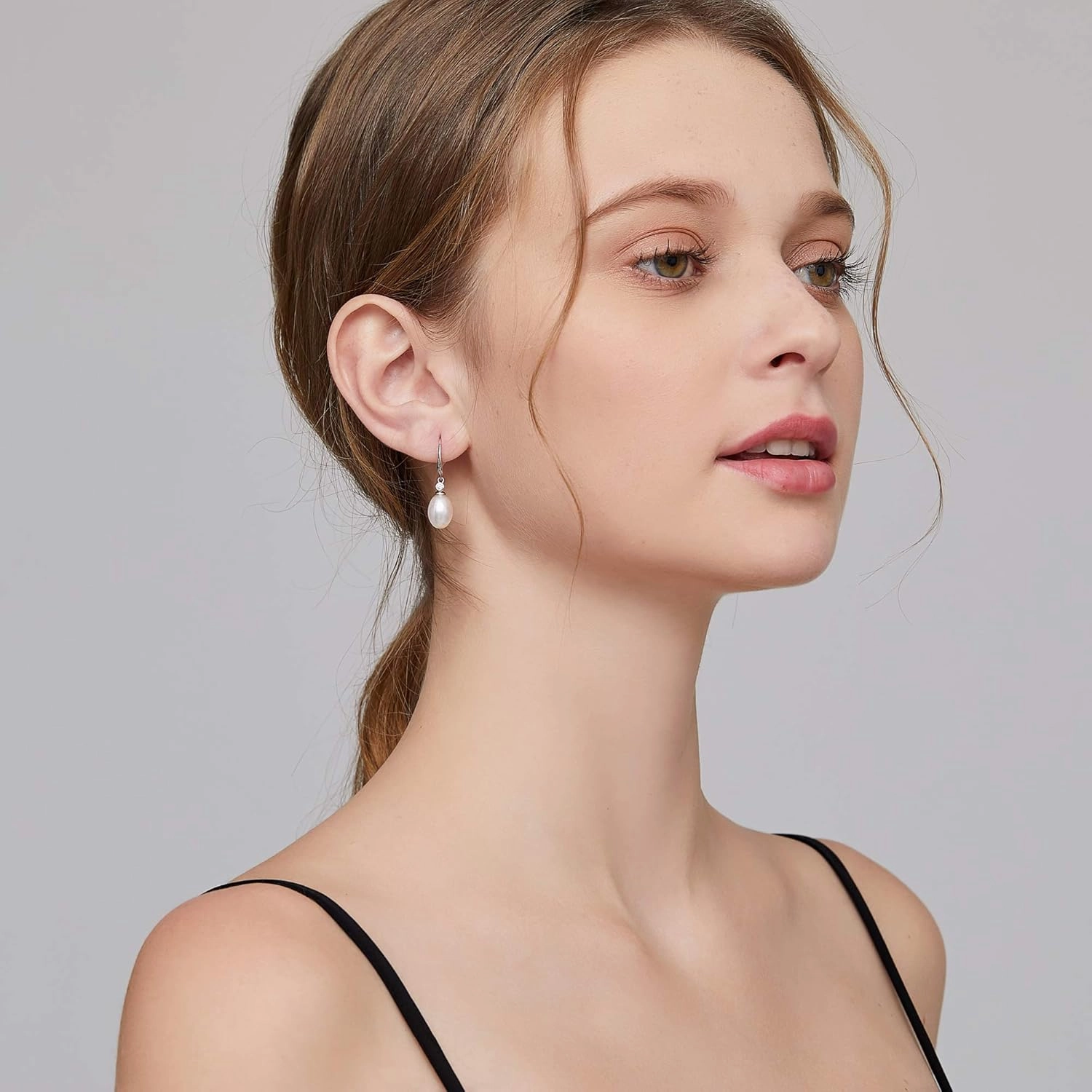 Jiamiaoi Pearl Earrings for Women 925 Sterling Silver Hook Earrings Dangle Drop Pearl Earrings Silver Drop Earrings for Women, Come with Gift Box