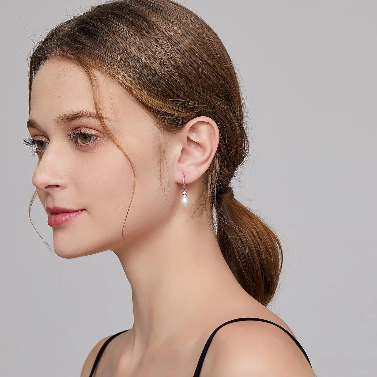 Jiamiaoi Pearl Earrings for Women 925 Sterling Silver Hook Earrings Dangle Drop Pearl Earrings Silver Drop Earrings for Women, Come with Gift Box