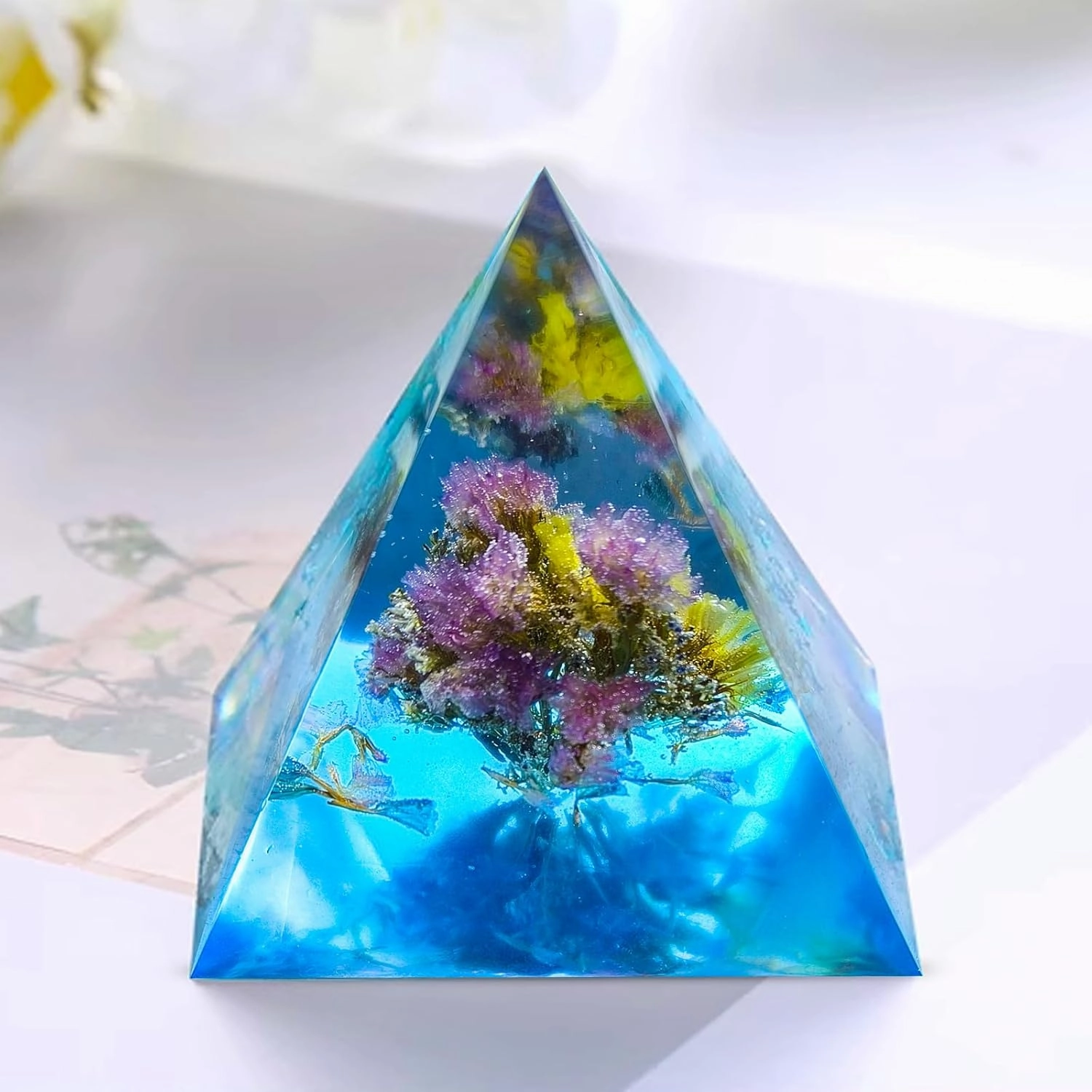 Large Pyramid Resin Molds Silicone,3 Pcs Inner Pyramid Molds 5"-7.4" for Epoxy Resin, 1 Pc Plastic Frame,for Epoxy Resin Crafts,Home Office Decoration,DIY