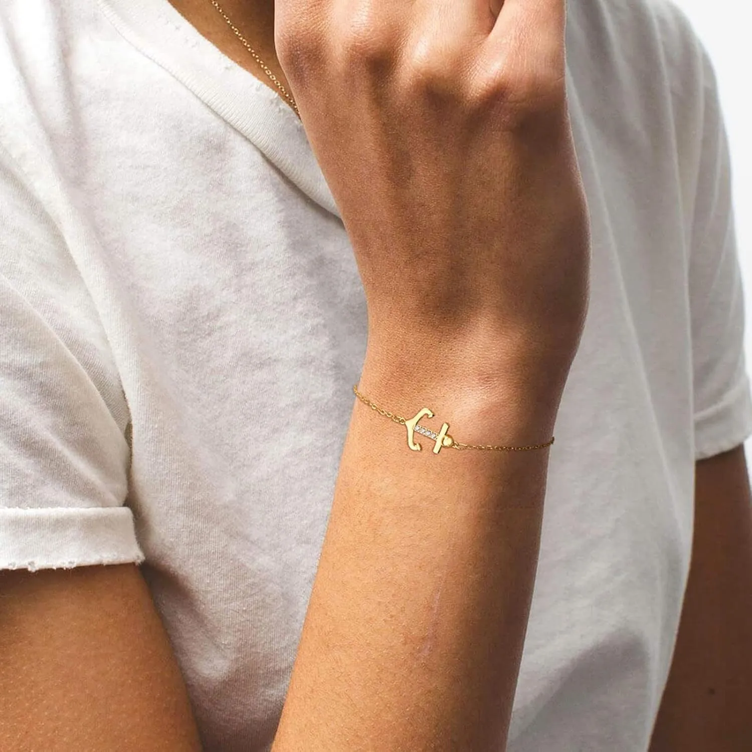 LOYATA Gold Bracelet Gold 14K Gold Filled Dainty Chain Simple Jewelry Gift for Women