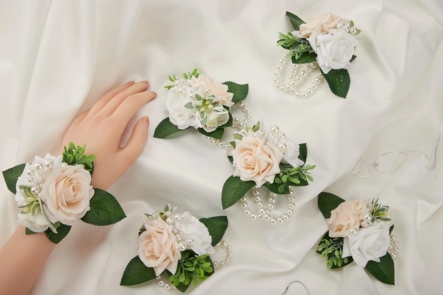 Meldel Wrist Corsage for Wedding White and Champagne Rose, Set of 6, Wrist Corsages for Bride Bridesmaid Mother Wrist Flower Girl Women Prom Party, Homecoming Ceremony Anniversary Wedding Gift