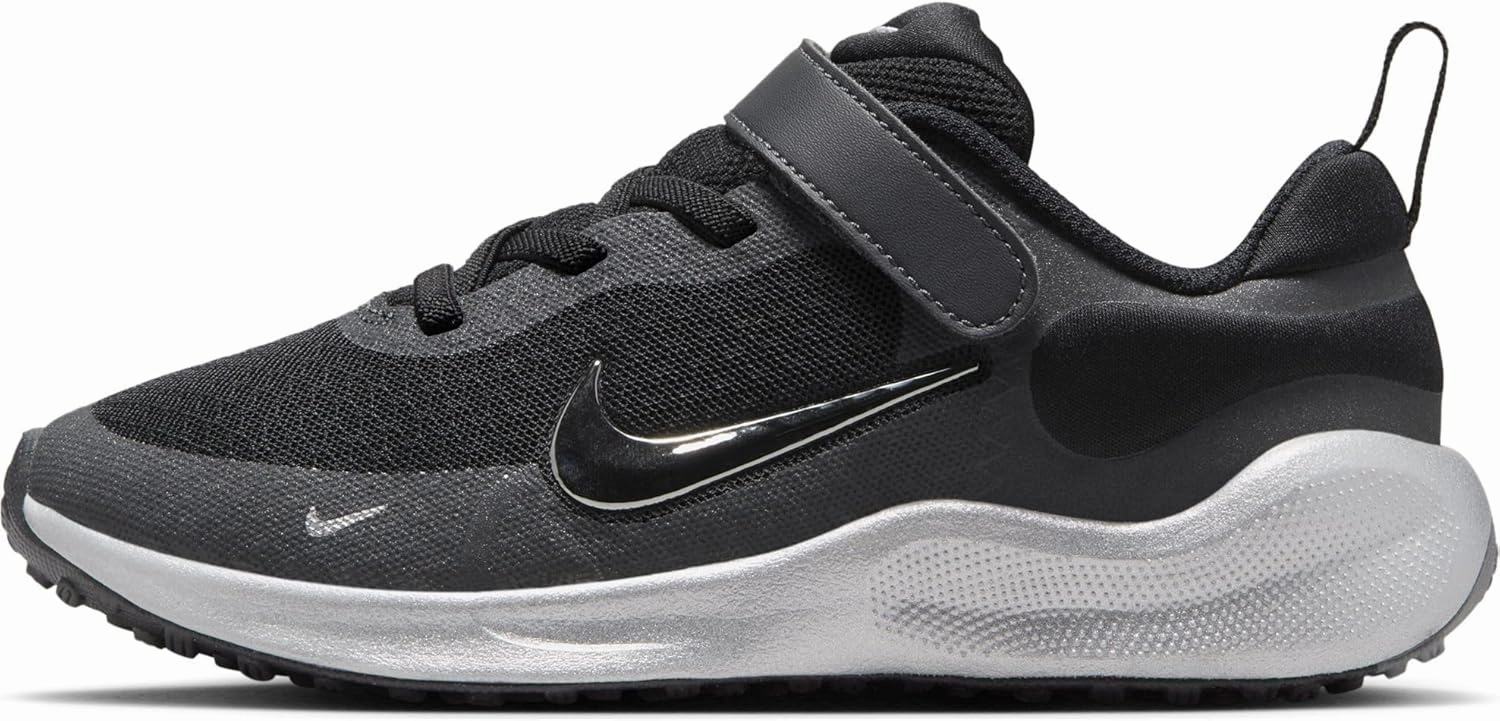 Nike Revolution 7 SE Little Kids' Shoes (FZ4806-001, Black/Anthracite/Smoke Grey/Metallic Silver)