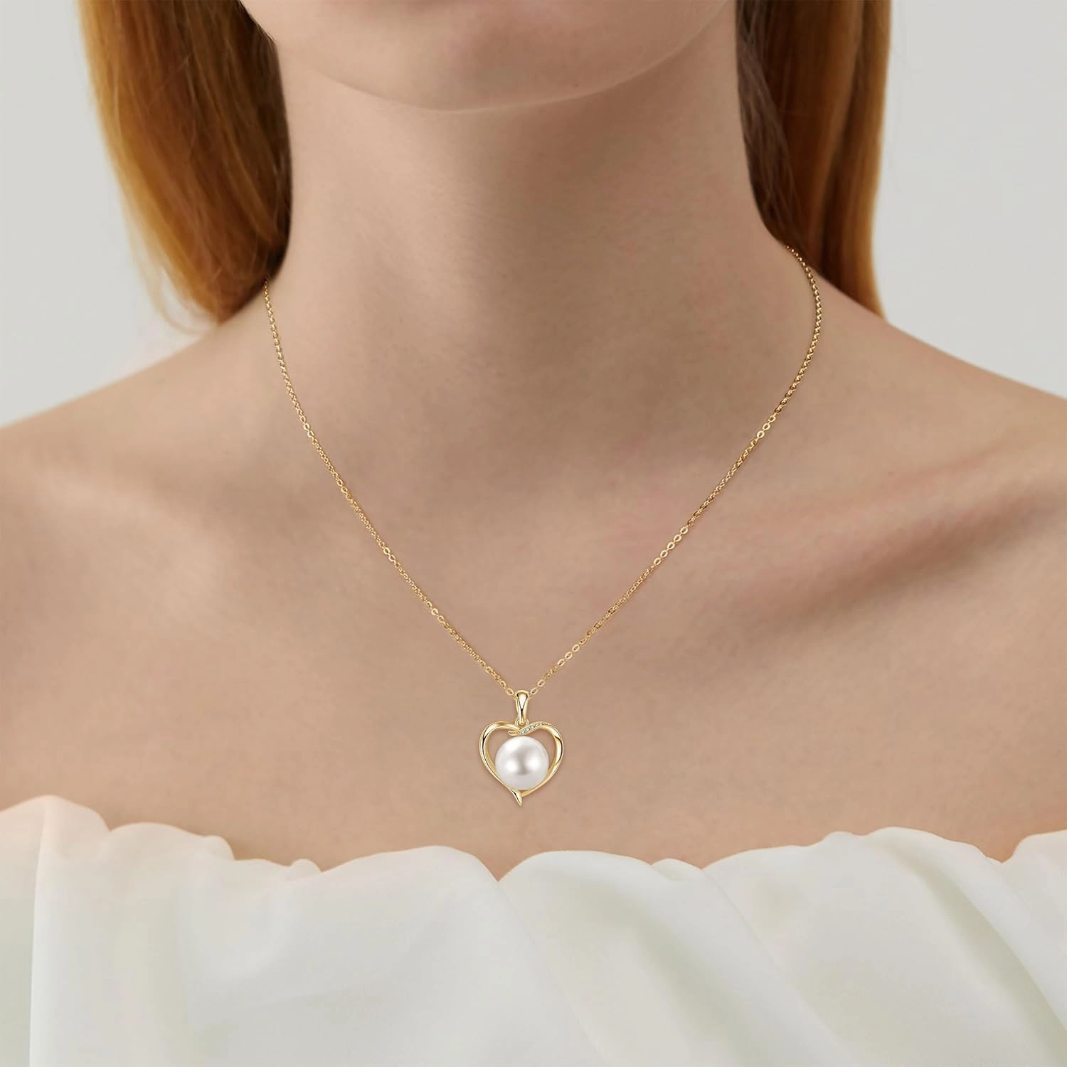 Pearl Pendant Necklaces for Women, Freshwater Cultured White Pearl with 925 Sterling Silver Necklace Chain, Shiny Moissanite Pearl Jewelry Gifts for Mom Wife Girlfriend