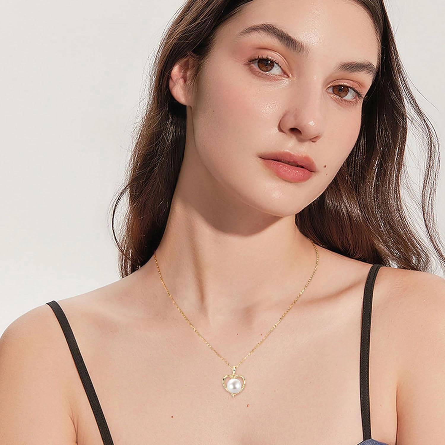 Pearl Pendant Necklaces for Women, Freshwater Cultured White Pearl with 925 Sterling Silver Necklace Chain, Shiny Moissanite Pearl Jewelry Gifts for Mom Wife Girlfriend