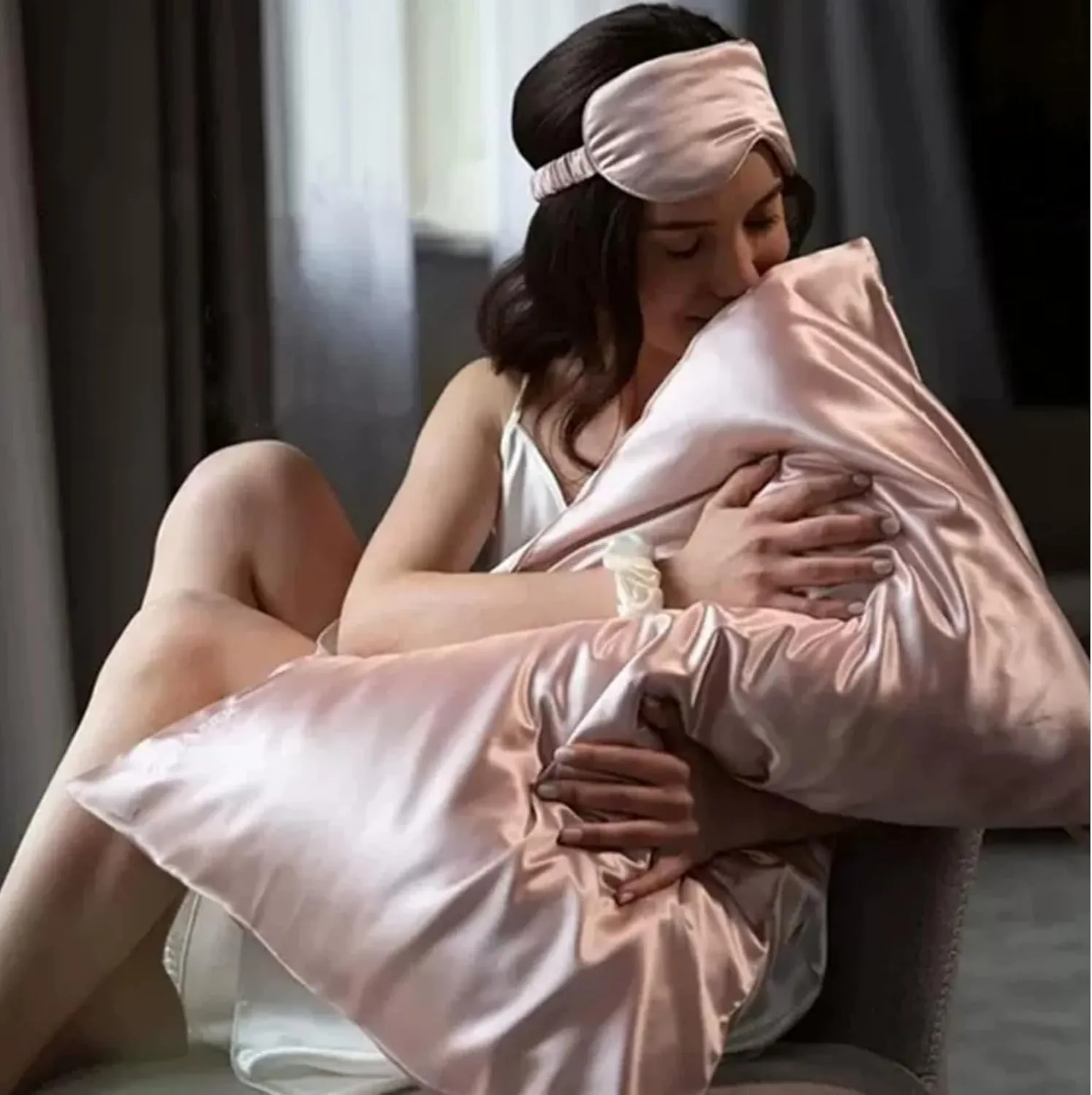 Pink Mulberry Silk Pillowcase Queen Size - 22 Momme Silk Pillow Case for Sleeping Women, Luxury Hypoallergenic Acne Pillow Case, Anti-Breakage Self-Care Item, Girly Gifts, 1 Pc 20"x30" (Queen, Pink)
