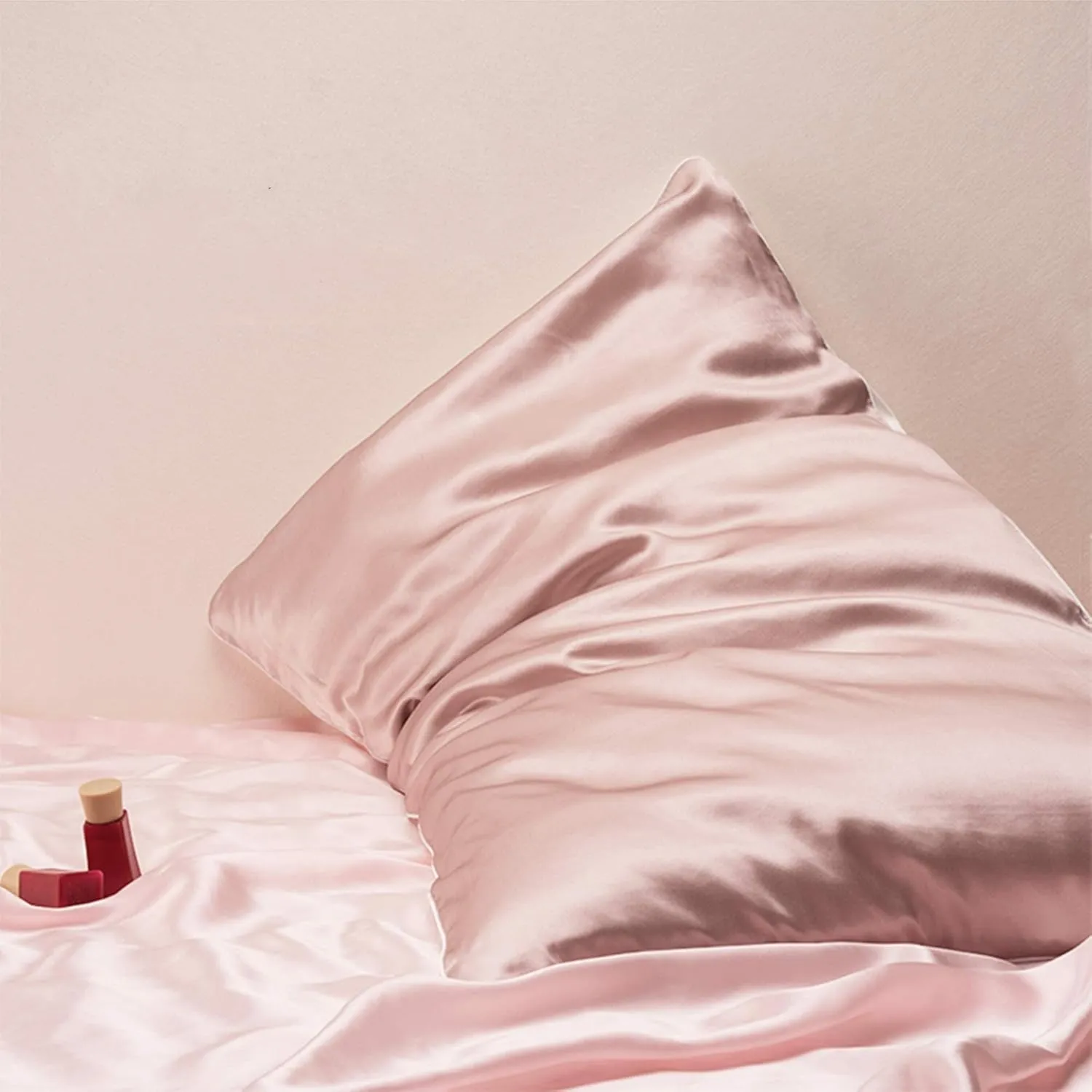 Pink Mulberry Silk Pillowcase Queen Size - 22 Momme Silk Pillow Case for Sleeping Women, Luxury Hypoallergenic Acne Pillow Case, Anti-Breakage Self-Care Item, Girly Gifts, 1 Pc 20"x30" (Queen, Pink)
