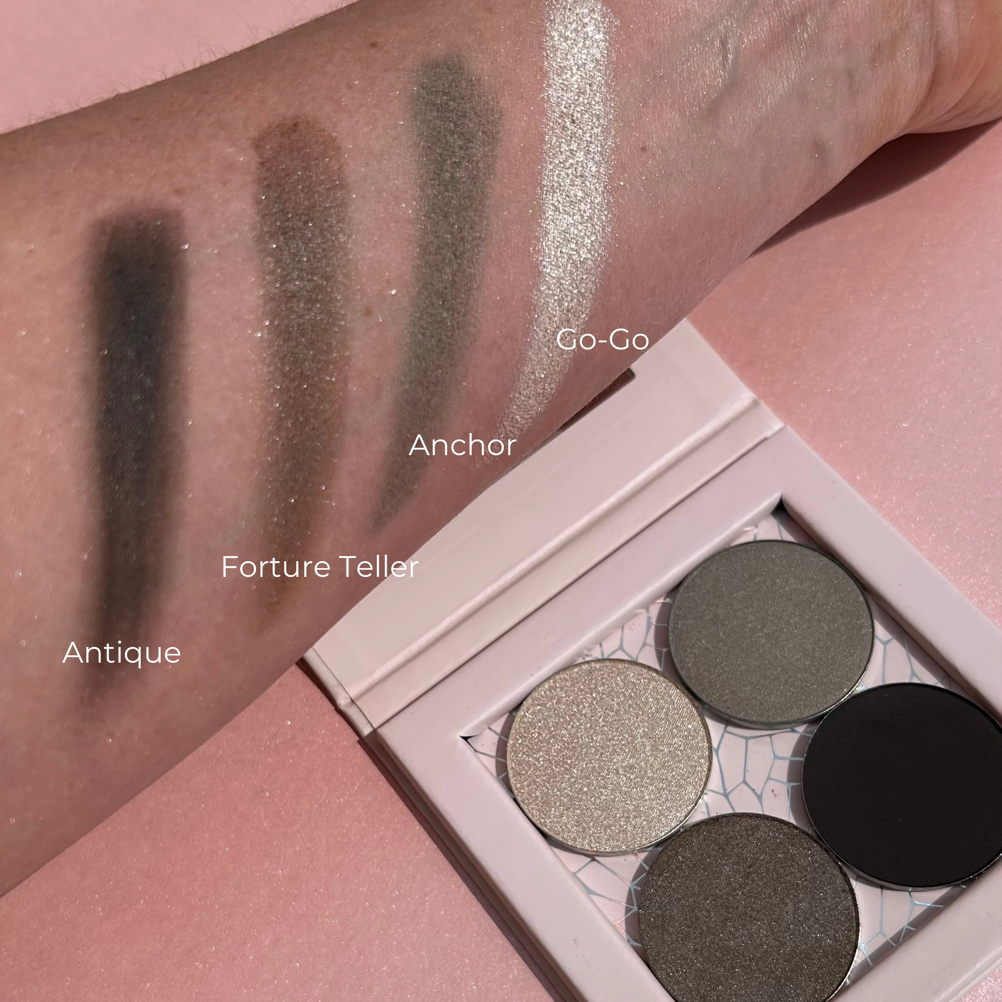Pressed Eyeshadow Set - This is a Go-Go