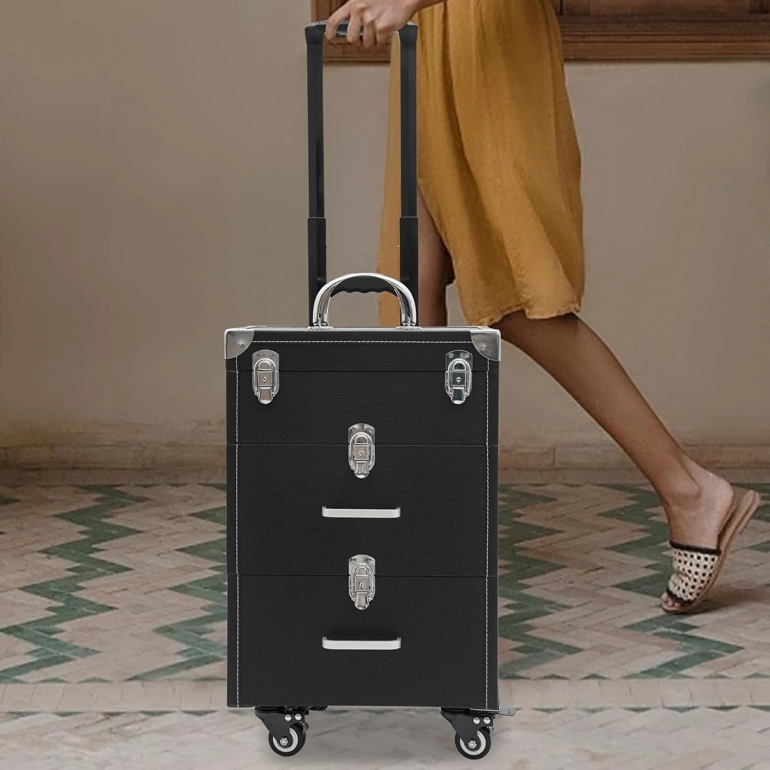 Professional Rolling Makeup Case, 14.1 * 9 * 22.4in Cosmetic Case Trolley, Lockable Make Up Suitcase Cosmetic Trolley, Makeup Suitcase with Wheels for Salon Barber (Black Silver)