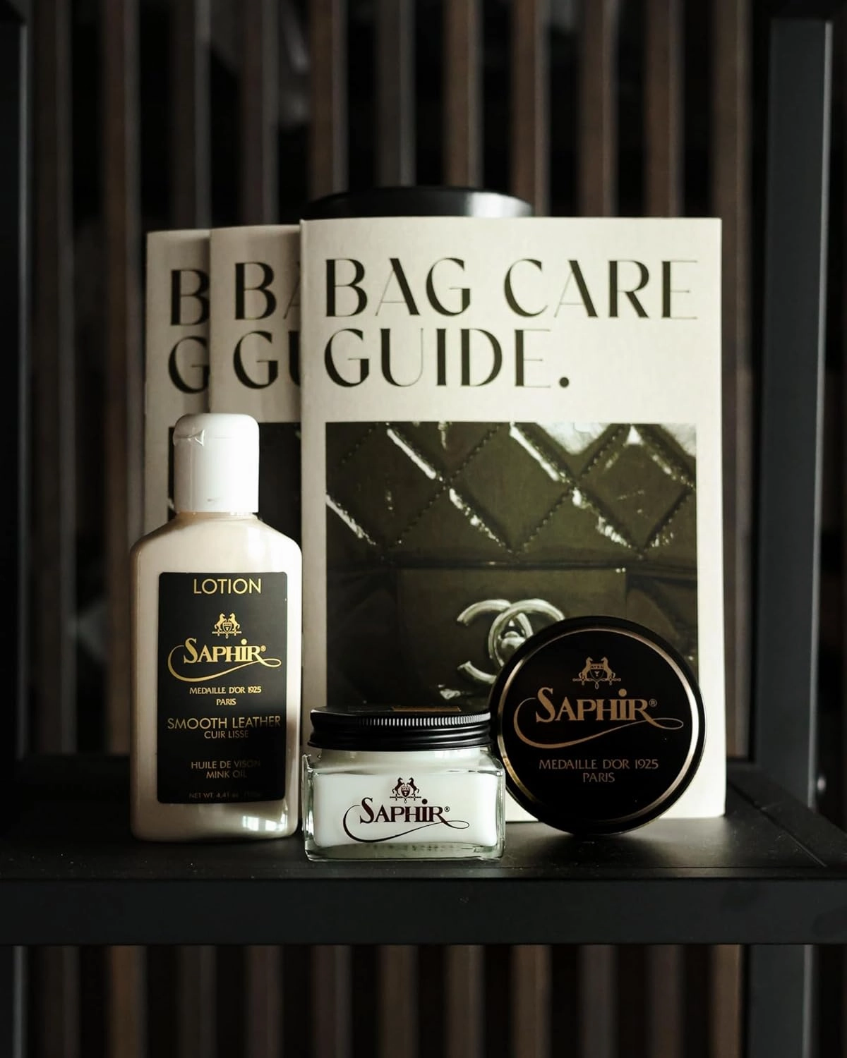 SAPHIR Medaille d’Or Pate De Luxe - Natural Wax Shoe Polish for Leather Shining
