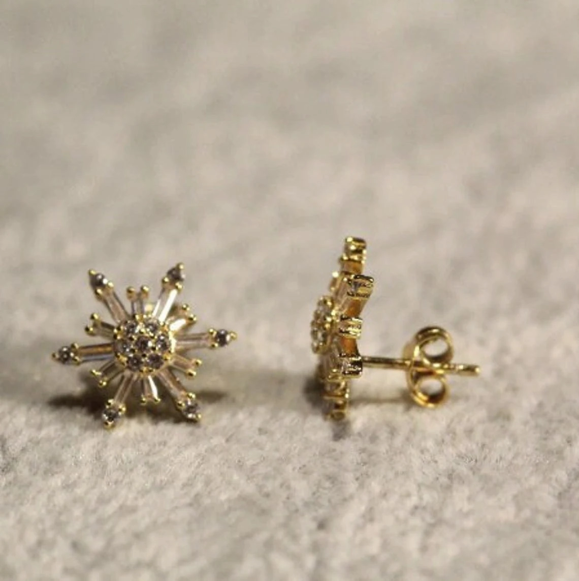 Shiny Star Silver Earrings