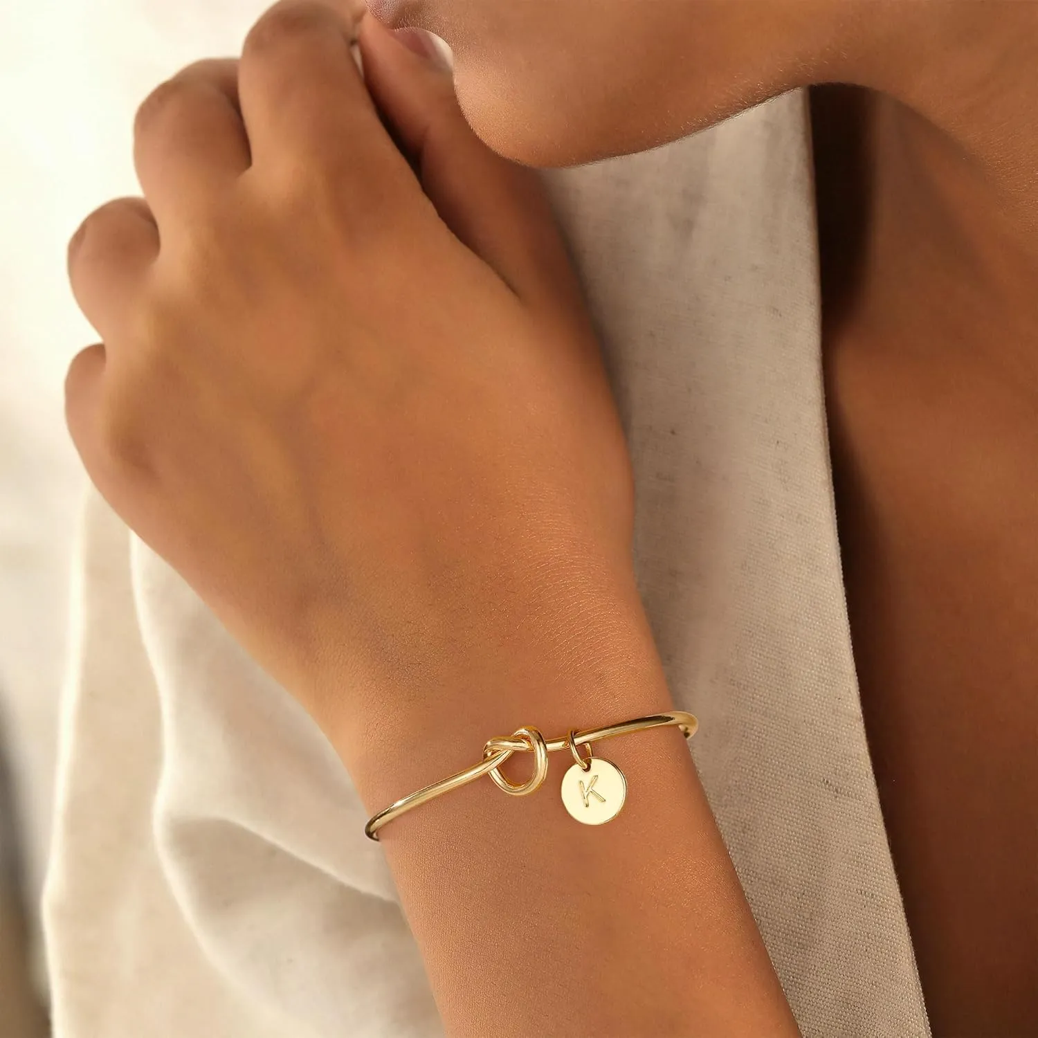 Turandoss Gold Initial Bracelets for Women - Dainty Gold Knot Letter A-Z Initial Bracelet for Women, Personalized Cuff Bangle Bracelet for Women, Gold Jewelry for Women