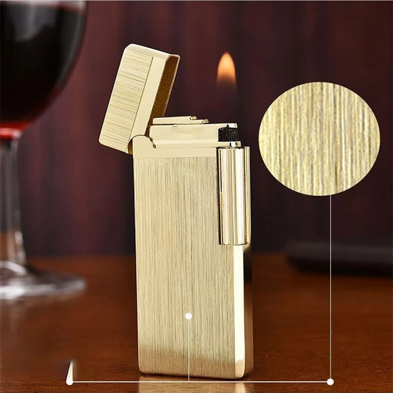 Ultra-Thin Butane Soft Flame Lighter, Side Pulley Ignition Flint Ignition, Adjustable Flame, Refillable, Portable Lighter Can Be Put Into Cigarette Box, Gift for Men and Women(Gold)