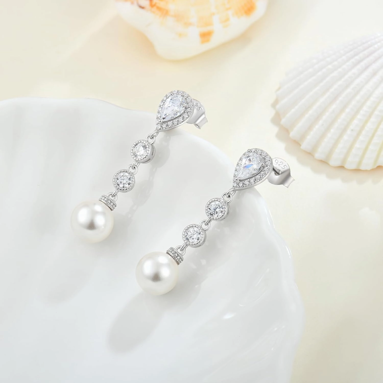 Women Pearl Earrings,925 Sterling Silver 5A Cubic Zirconia Leverback Dangle Drop Earrings with Cultured Freshwater Pearl for Her Mother Wife Birthday Wedding Engagement…