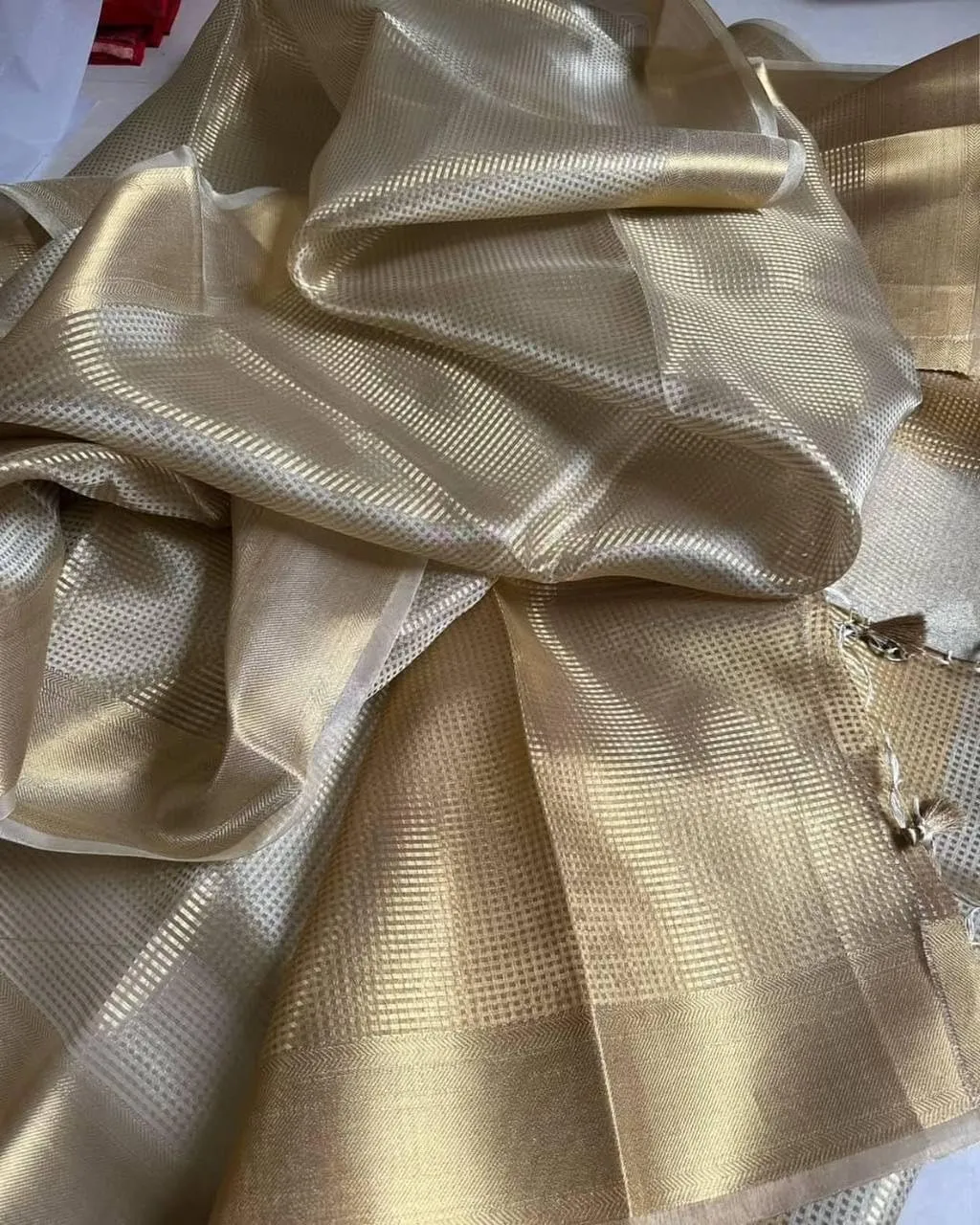 Women's Pure Lichi Silk Indian Wedding Wear kanjeevaram Saree with UnStitched Blouse Piece