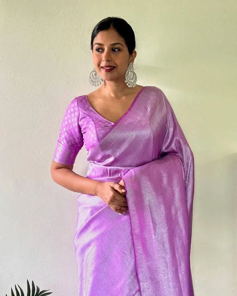 Women's Pure Lichi Silk Indian Wedding Wear kanjeevaram Saree with UnStitched Blouse Piece